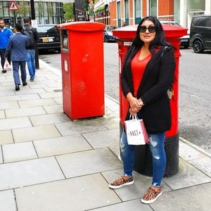 Meet your Posher, Anna